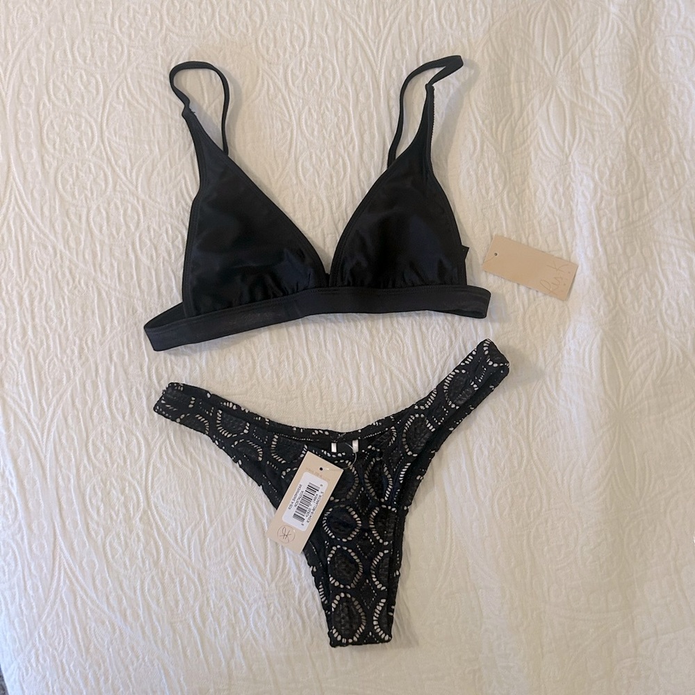 Black Bikini! Wanderlust top with Nostalgia bottoms - Size Small